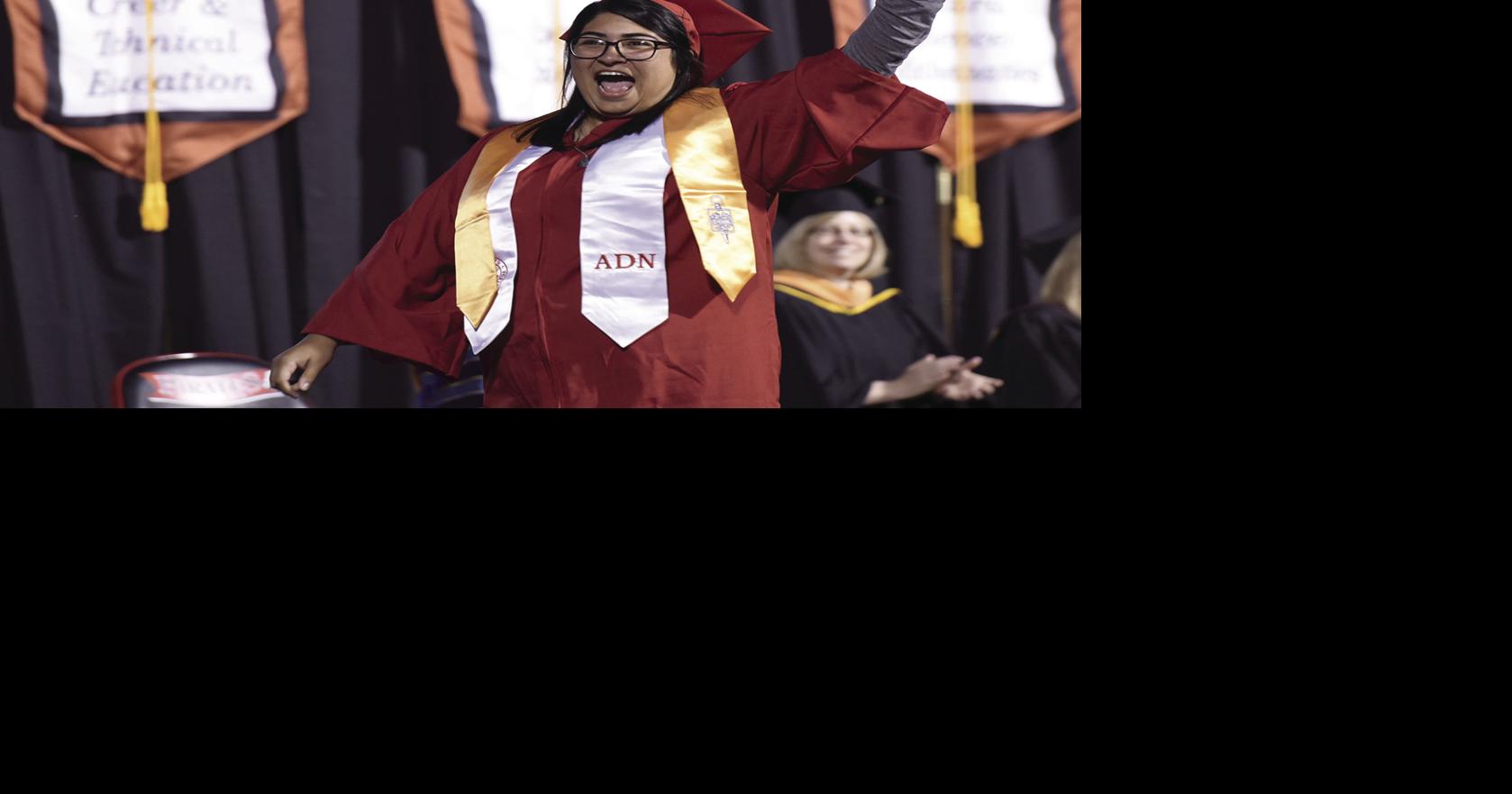 Porterville Graduates on to new adventures News