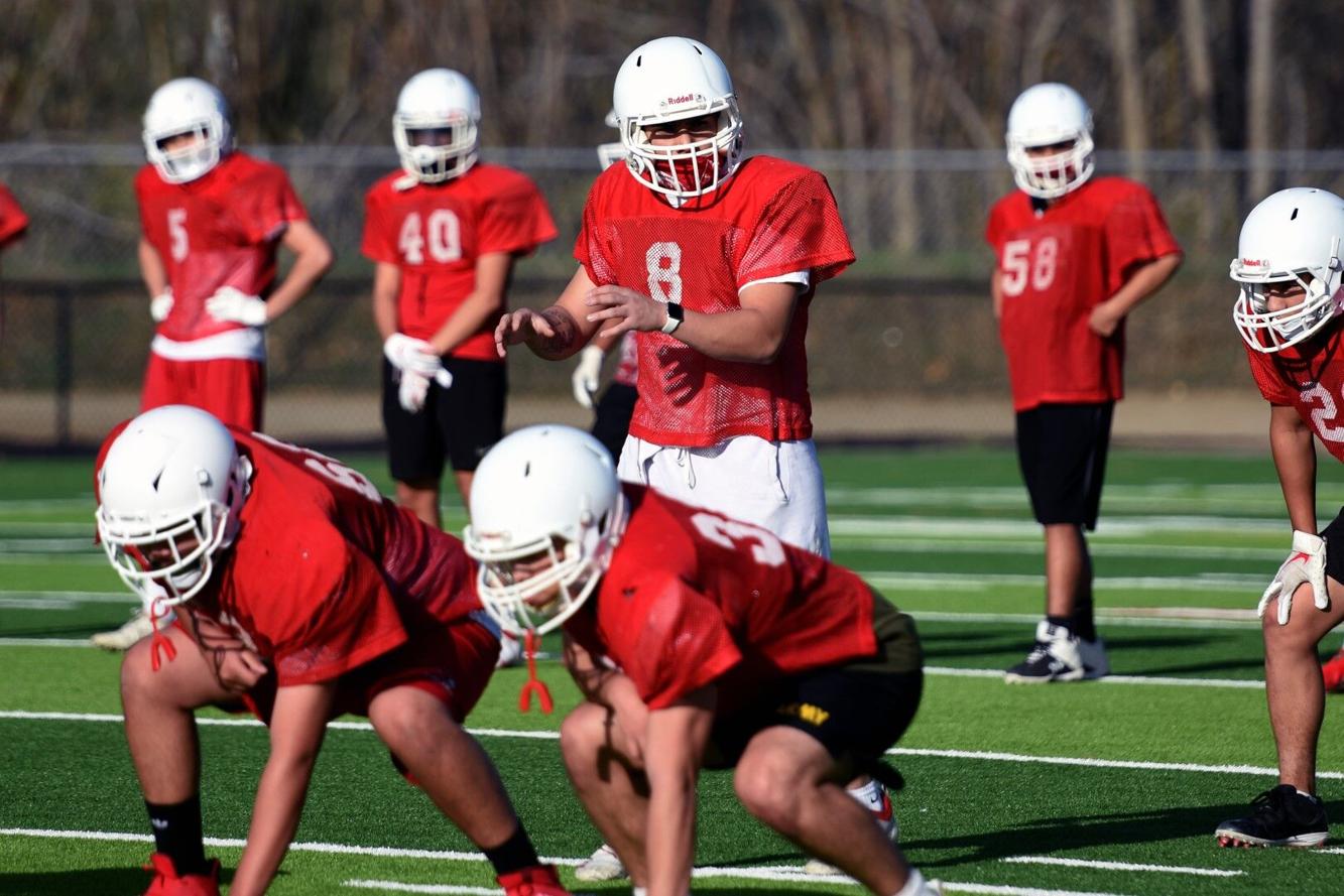 Lindsay Football ‘Small and mighty’ Sports