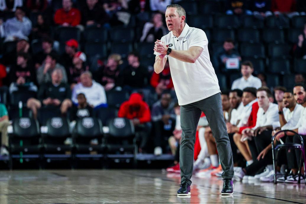 basketball gets commitment from 7foot1 center Jackson McVey