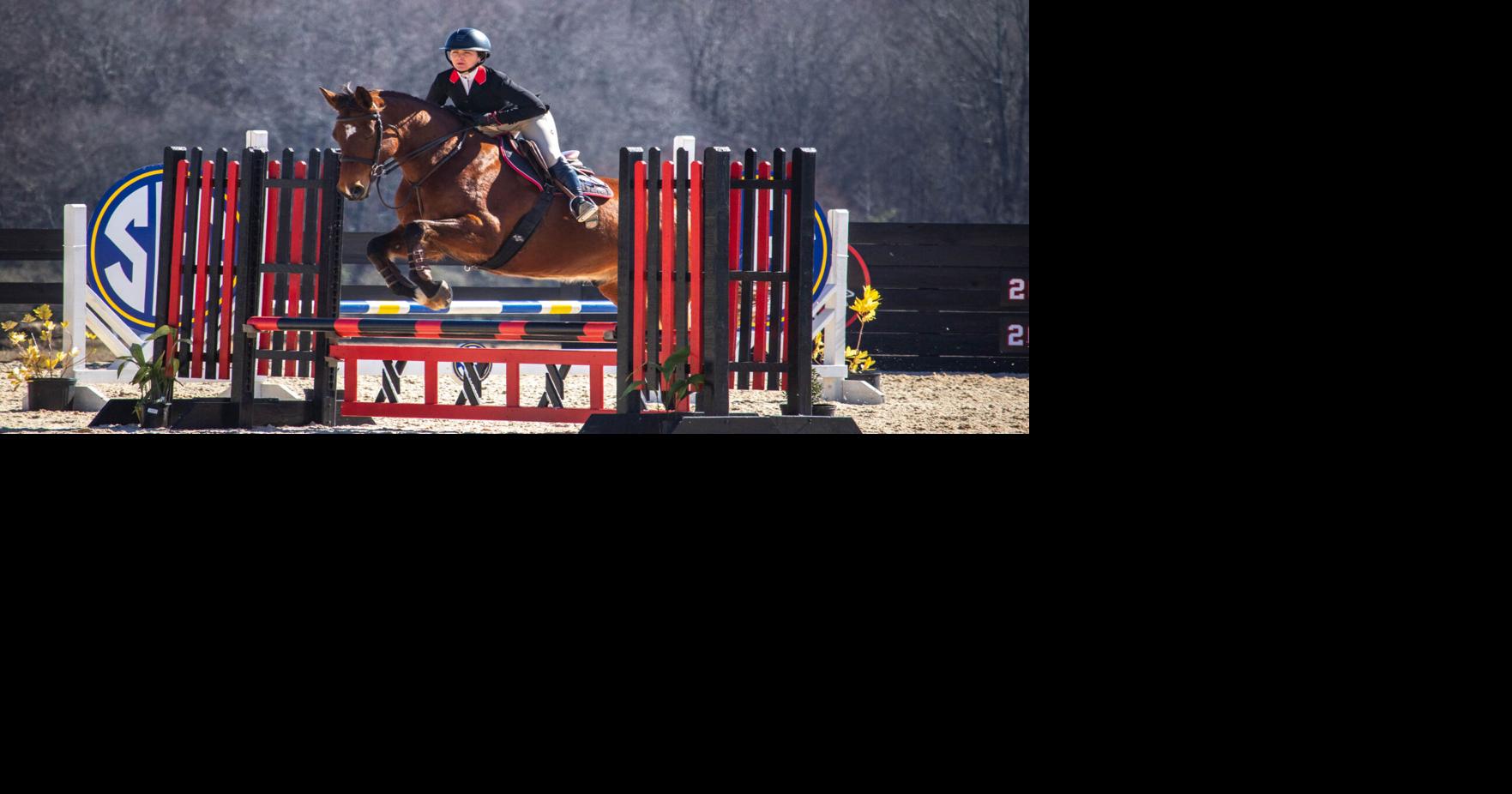 Georgia equestrian wins top-three matchup in spring home opener
