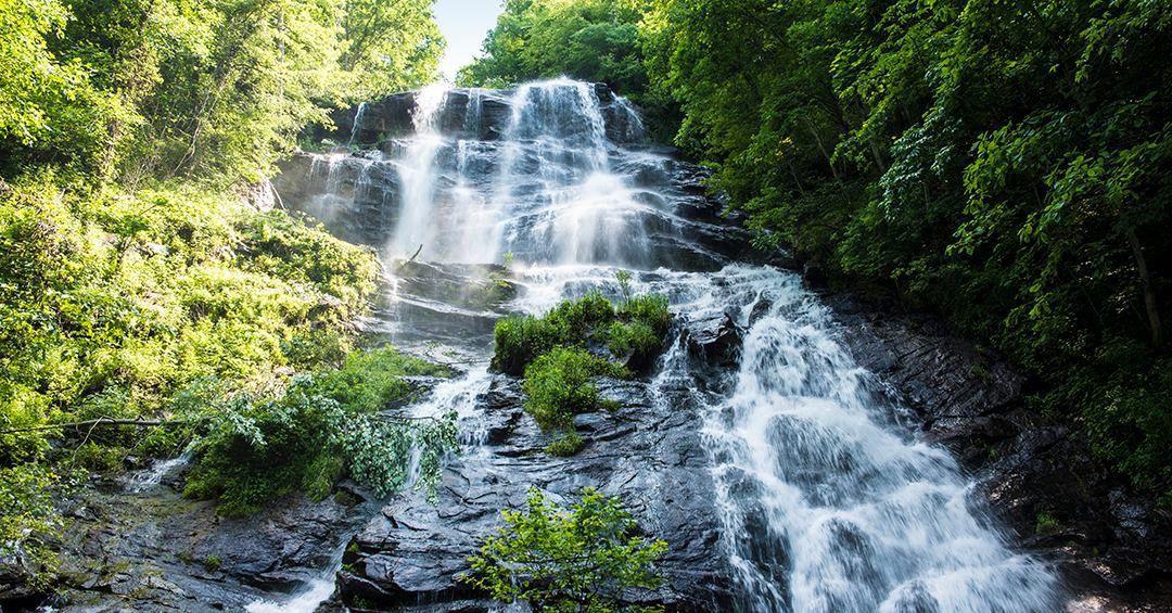 Falling For Georgia 5 Waterfalls To Check Out This Summer Culture Redandblack Com