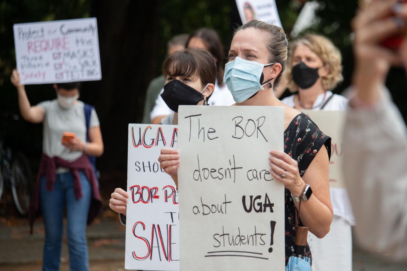 210916_SC_UCWGAProtestThurs_007.jpg