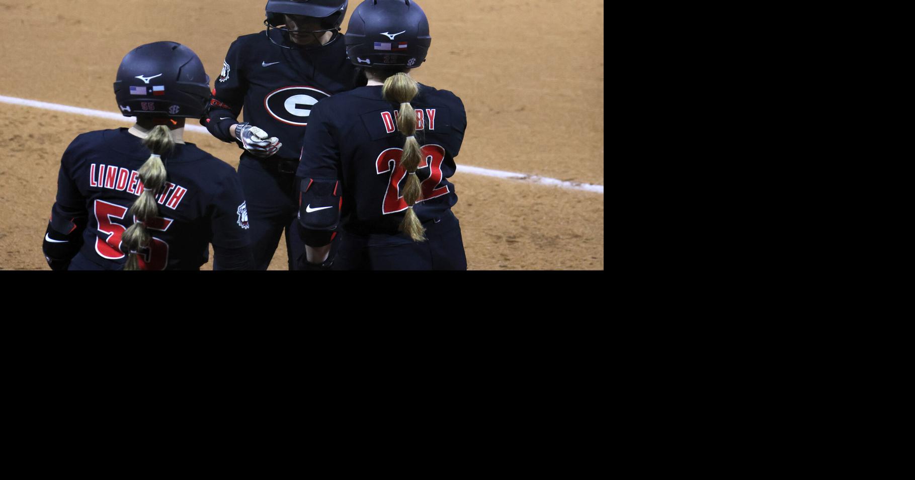 Georgia softball loses away conference series against Texas A&M