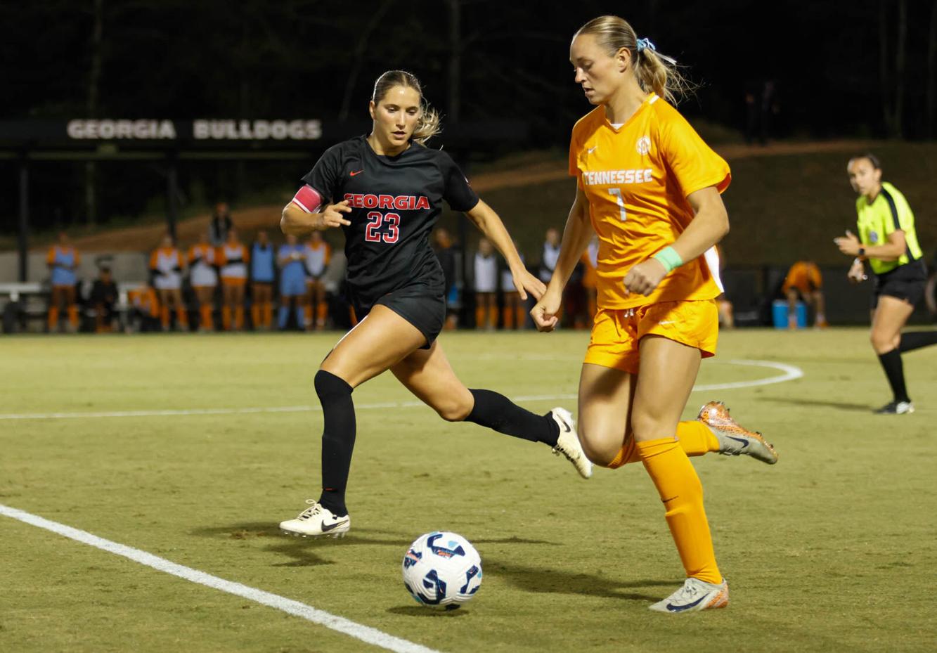 soccer earns third SEC win with 20 shutout of Tennessee