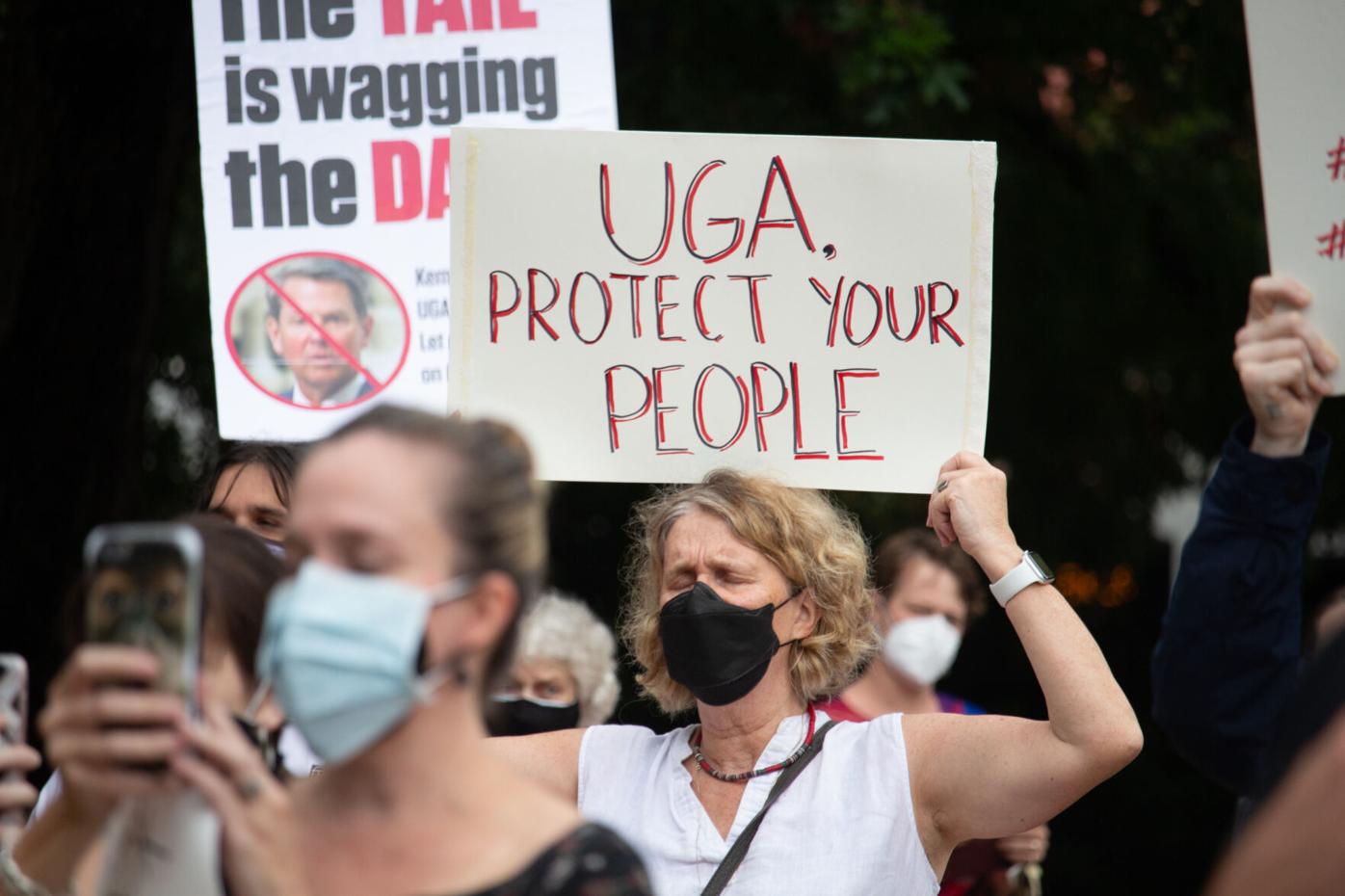 210916_SC_UCWGAProtestThurs_012.jpg