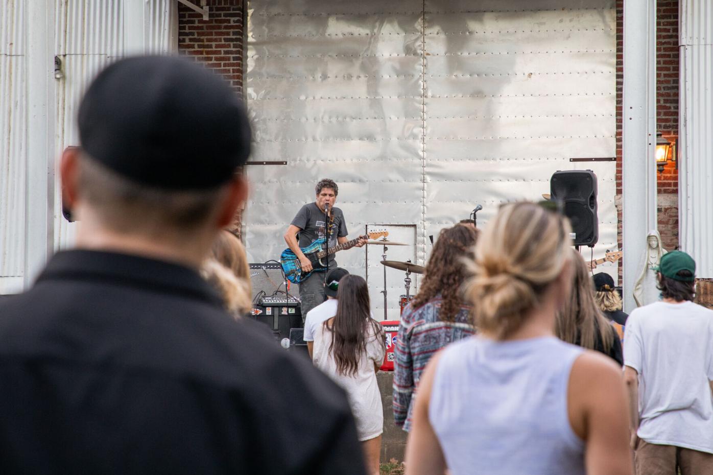 201010_JAG_porchfest3_017.jpg