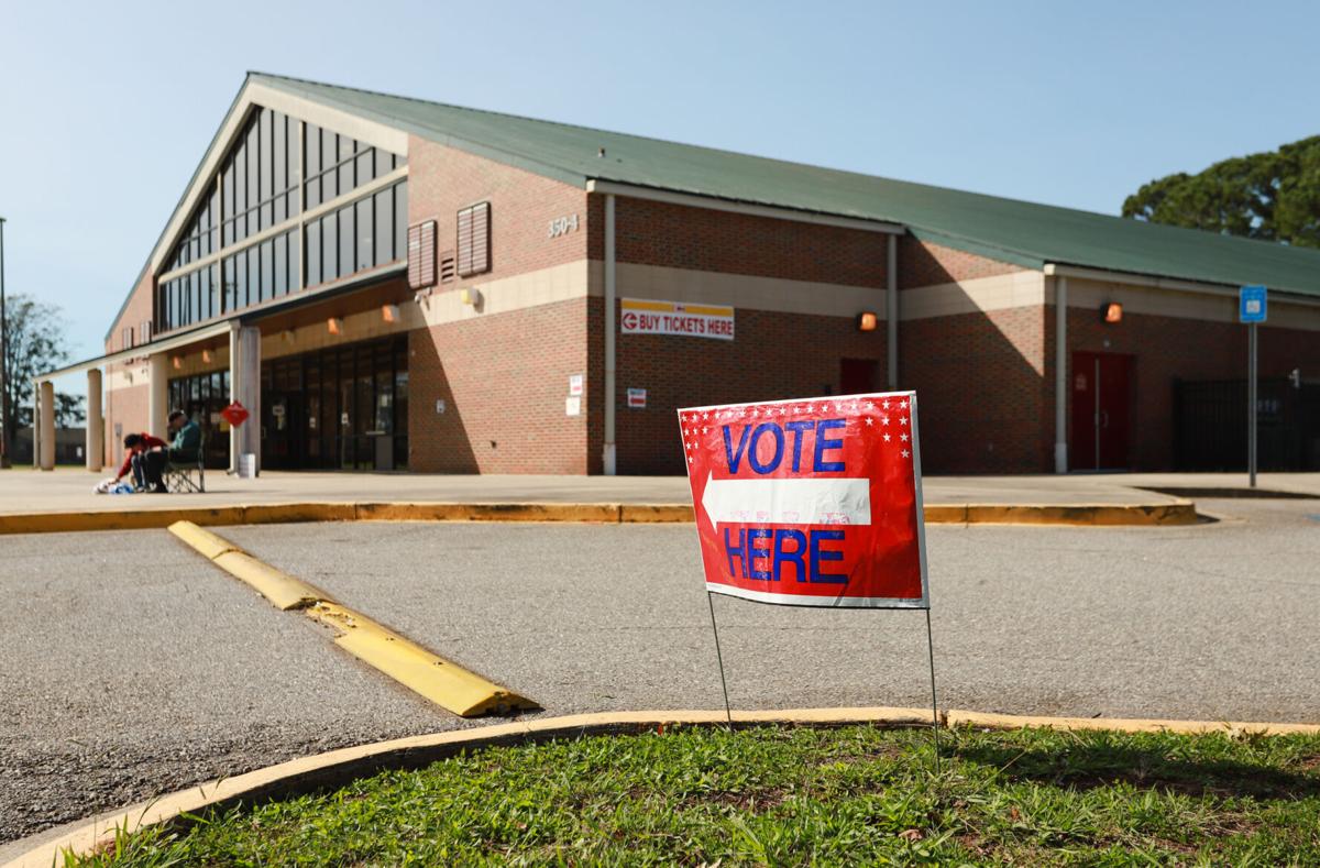 201103_ZJT_ElectionDay_001.jpg
