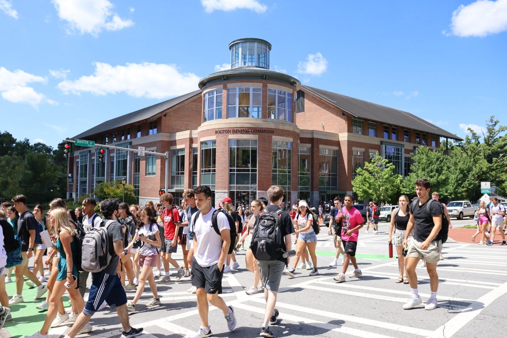 UGA Students Kick Off 2023 2024 Year On First Day Of Classes Campus   64de25fd687a5.image 