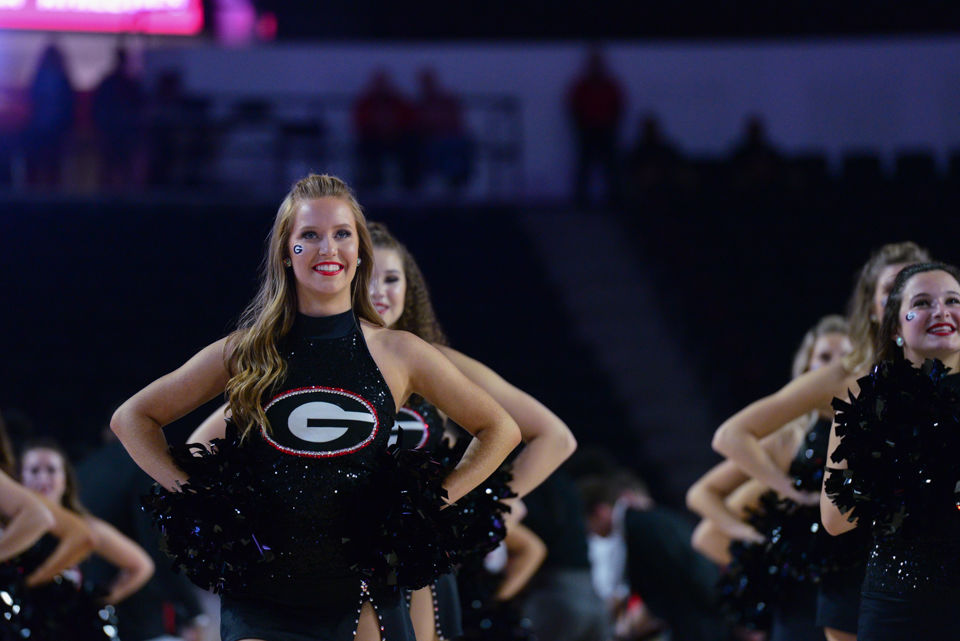 191107_JCA_WBasketballKENN_05.jpg