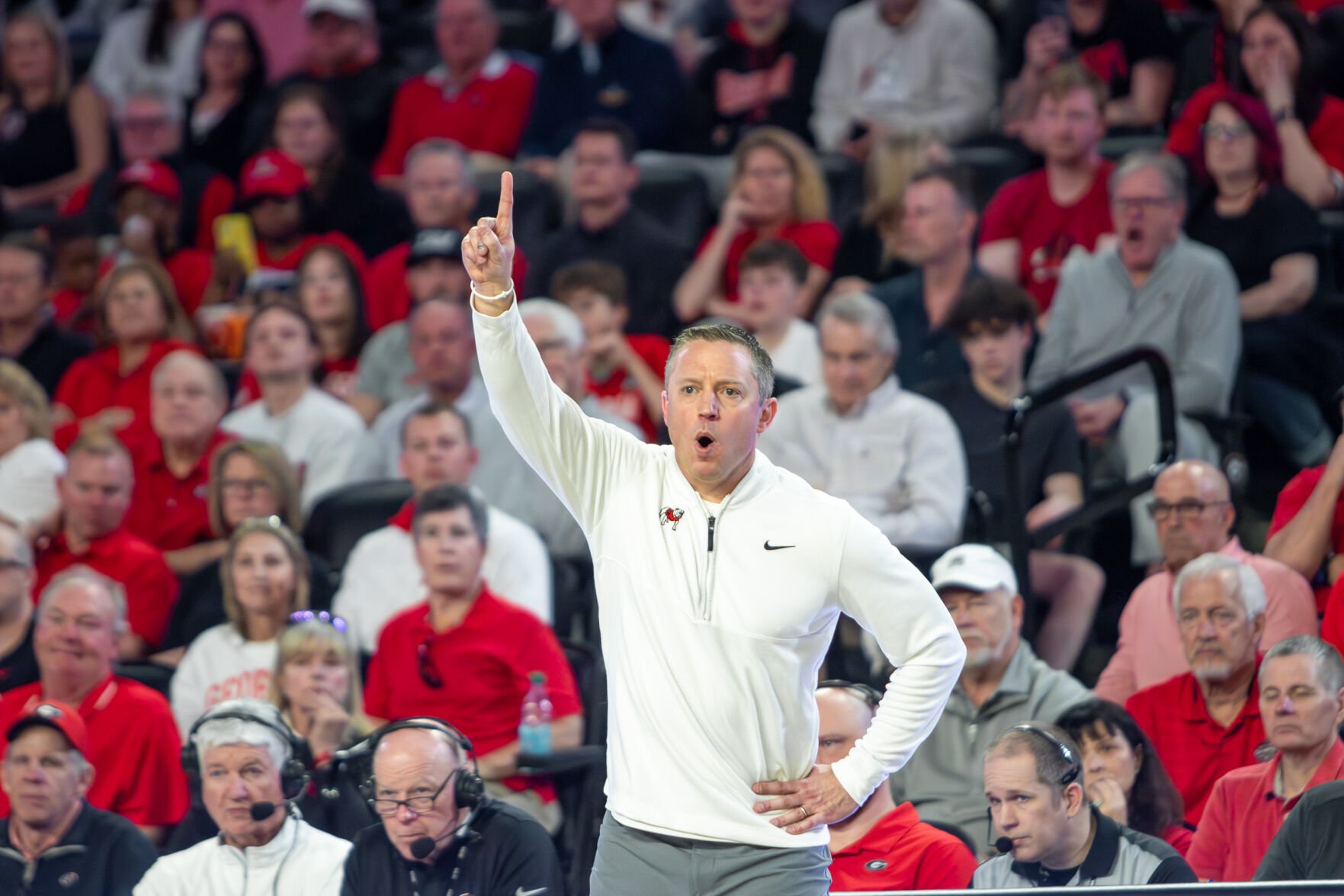 redandblack.com - Riley Baugh - OPINION: Georgia men's basketball's deep rotation is working, but it is not sustainable