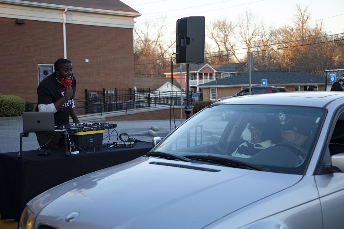 210105_tmg_bbqfordemocracy_012.jpg
