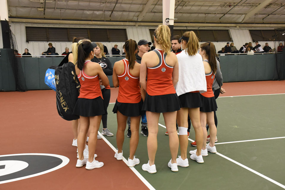 Georgia women's tennis embraces team-oriented attitude | Sports ...