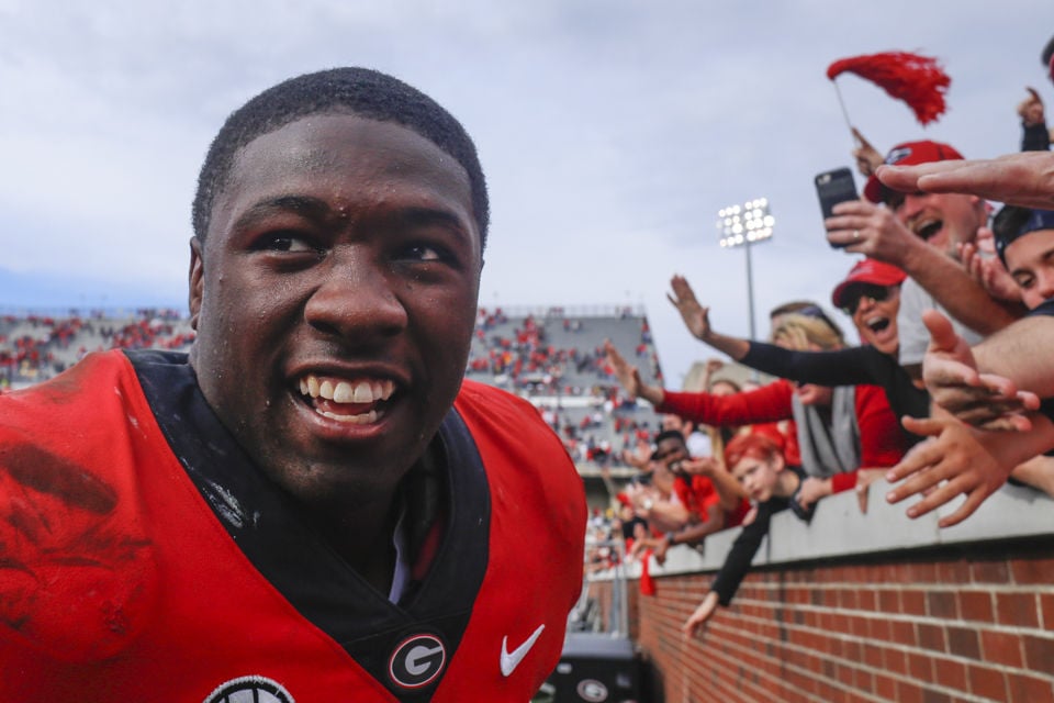 Former Georgia Bulldog Roquan Smith Makes Game-Winning Play for