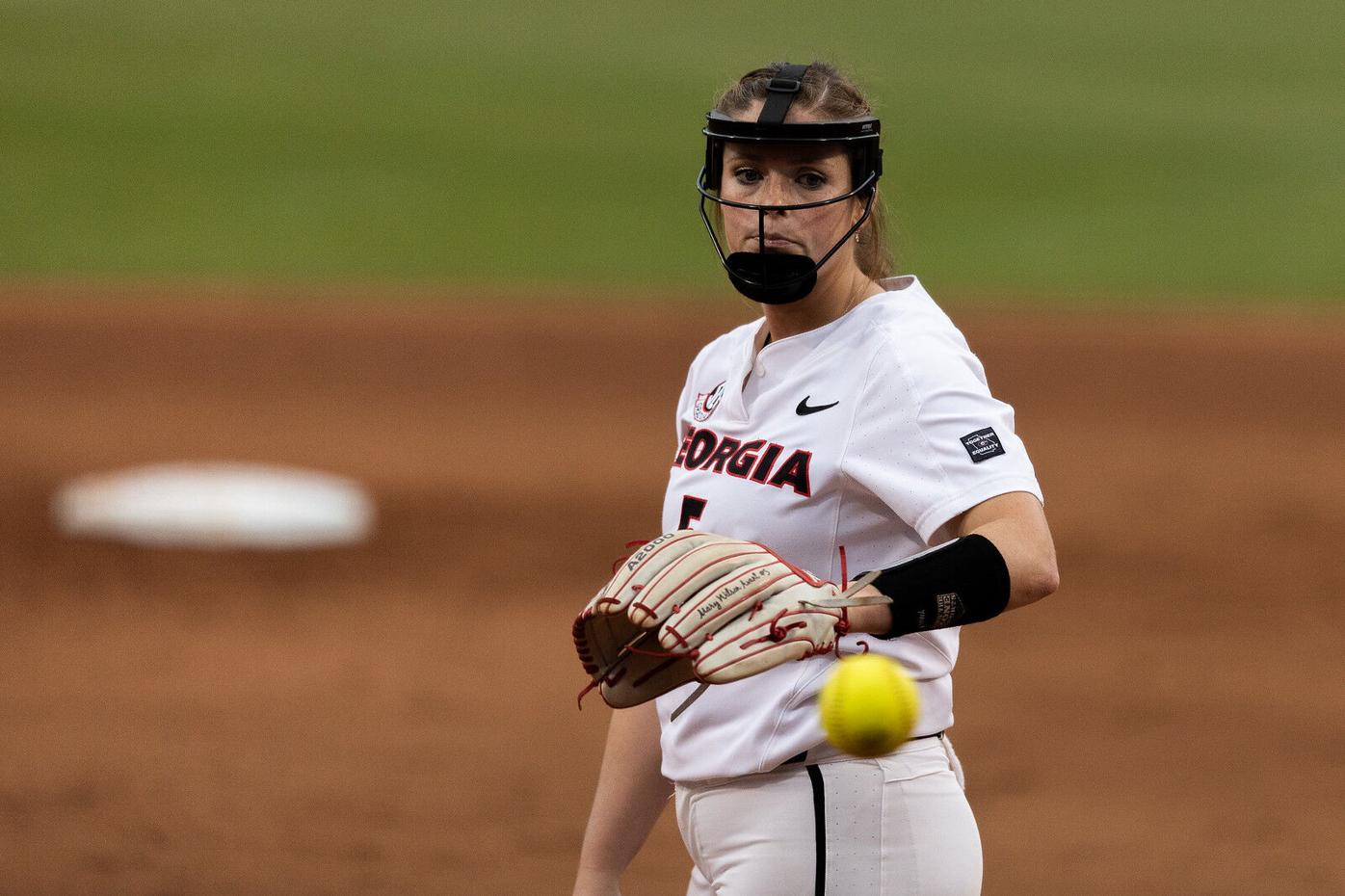 Georgia softball knocked out of SEC tournament with 2-1 loss to