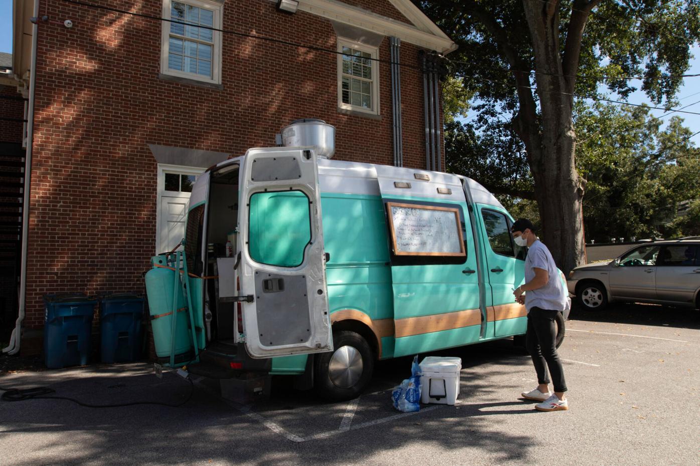 201003_LMY_FoodTruck_0007.jpg