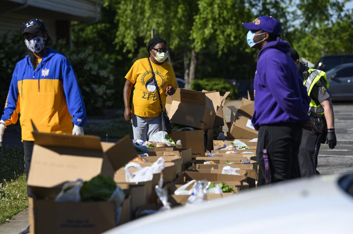 200507_tmg_fooddrivethrough_0001.jpg