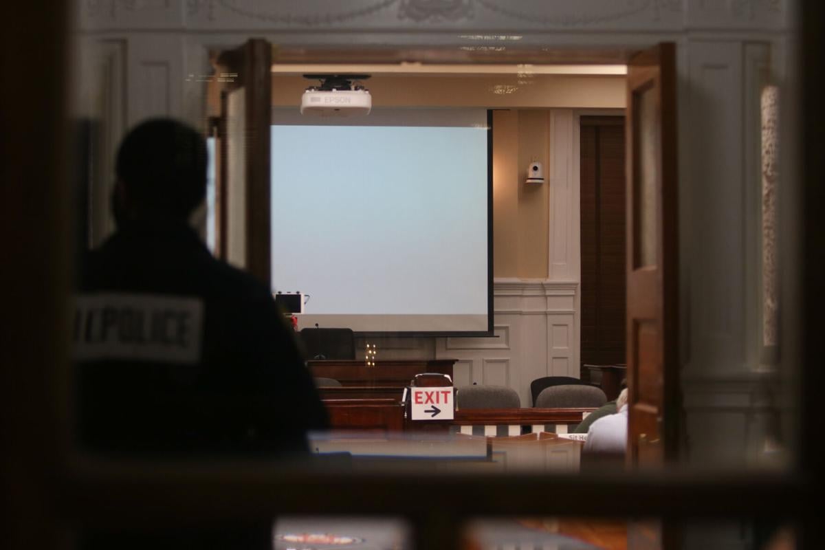 201117_slg_HouleCeremony_24.jpg