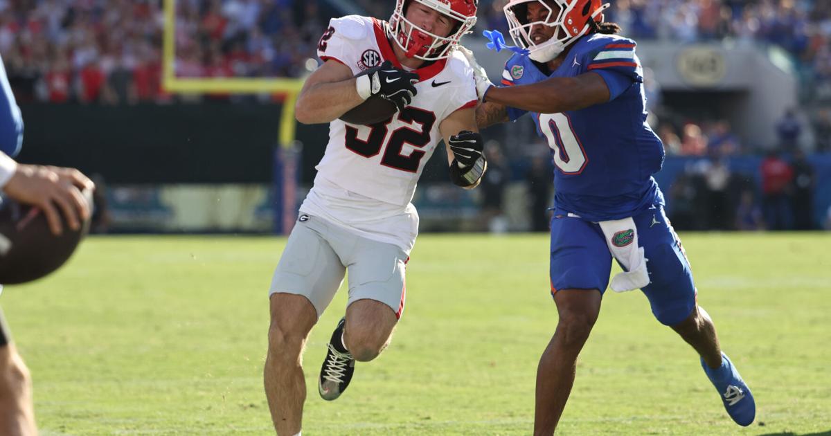 Halftime observations: Georgia tied with Florida 10-10