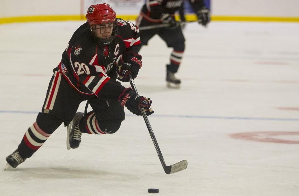 Ice Dawgs defeat Tennessee for 24th consecutive home victory