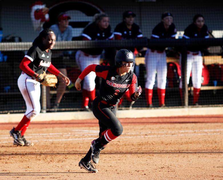 softball loses to No. 2 Florida to snap 25game winning streak