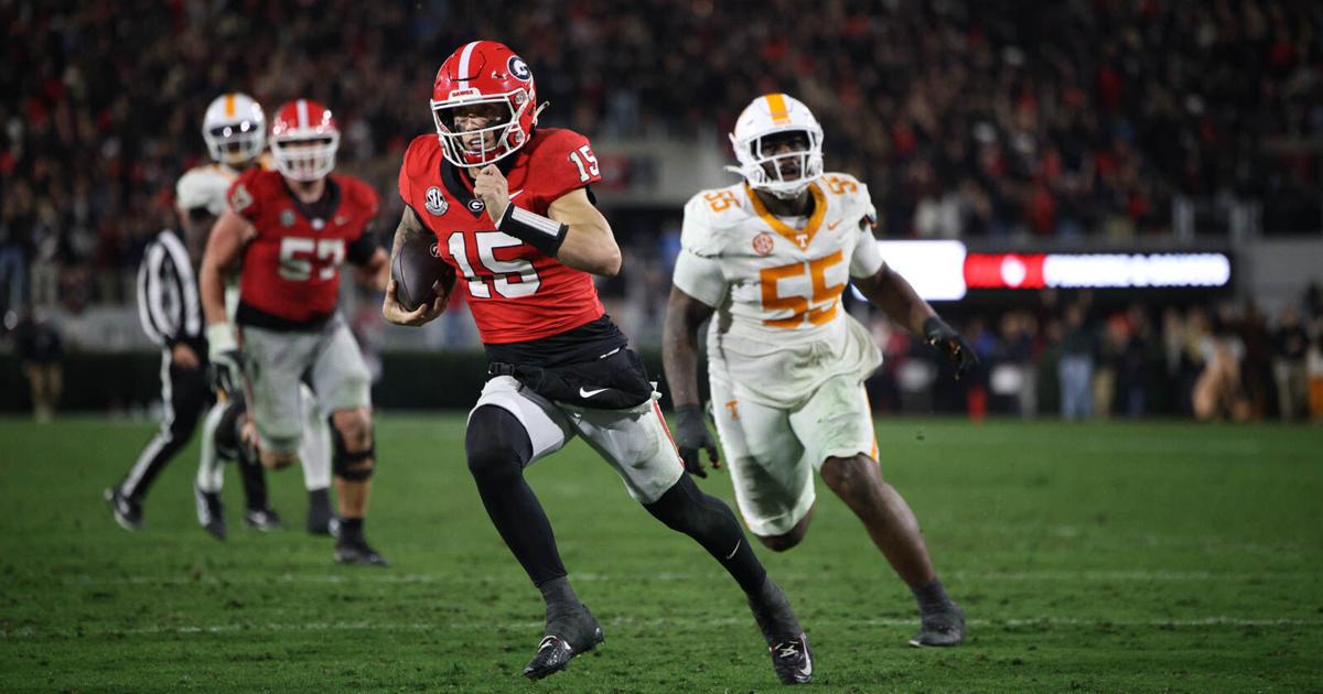 Halftime observations: Georgia leads UMass 28-14