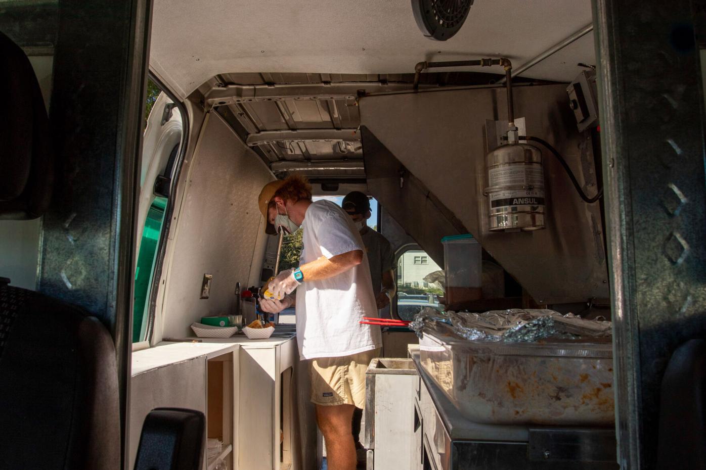 201003_LMY_FoodTruck_0029.jpg