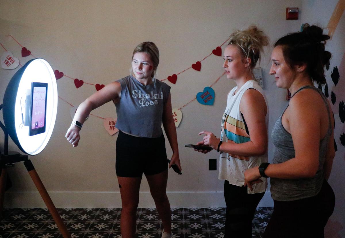 200212_CER_R_B_GALENTINES YOGA_0115-17.jpg