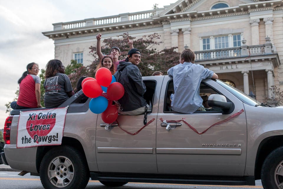 UGA students celebrate unity, home with parade floats City