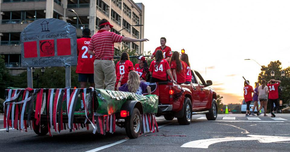 UGA students celebrate unity, home with parade floats City