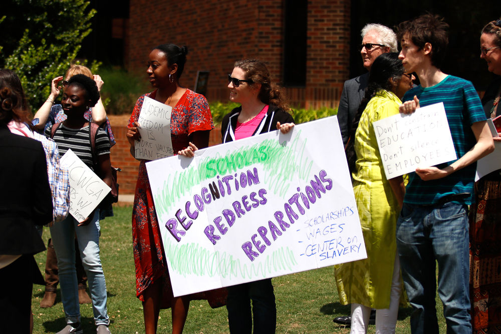 20190426_dr_OseiFrimpongProtest0001.jpg