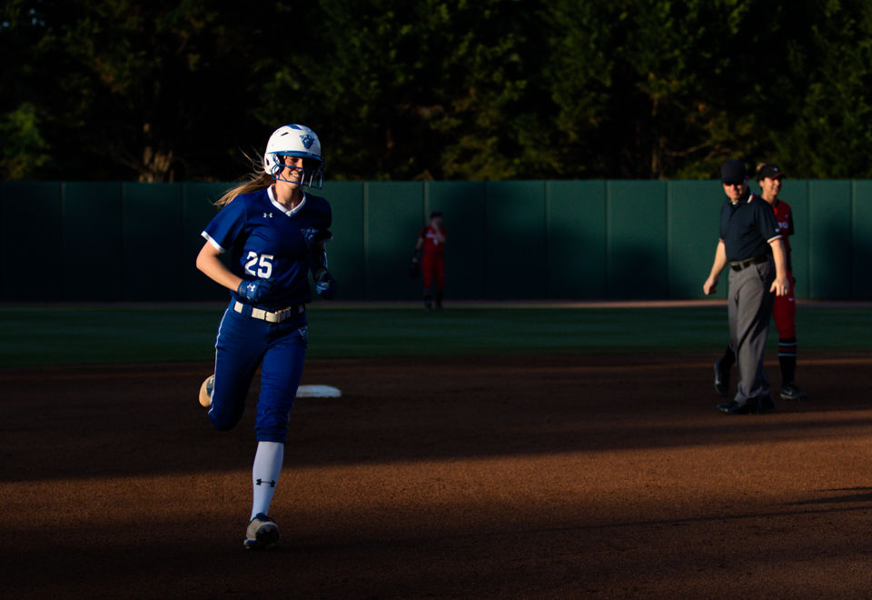 190424_GMA_SoftballVsGeorgiaState0022.jpg