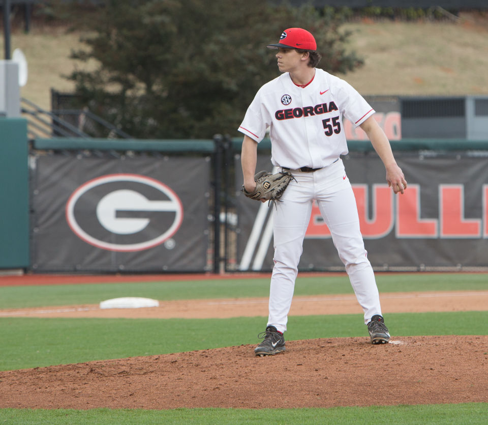 Georgia baseball beats Missouri 10-6 behind Adam Sasser's three