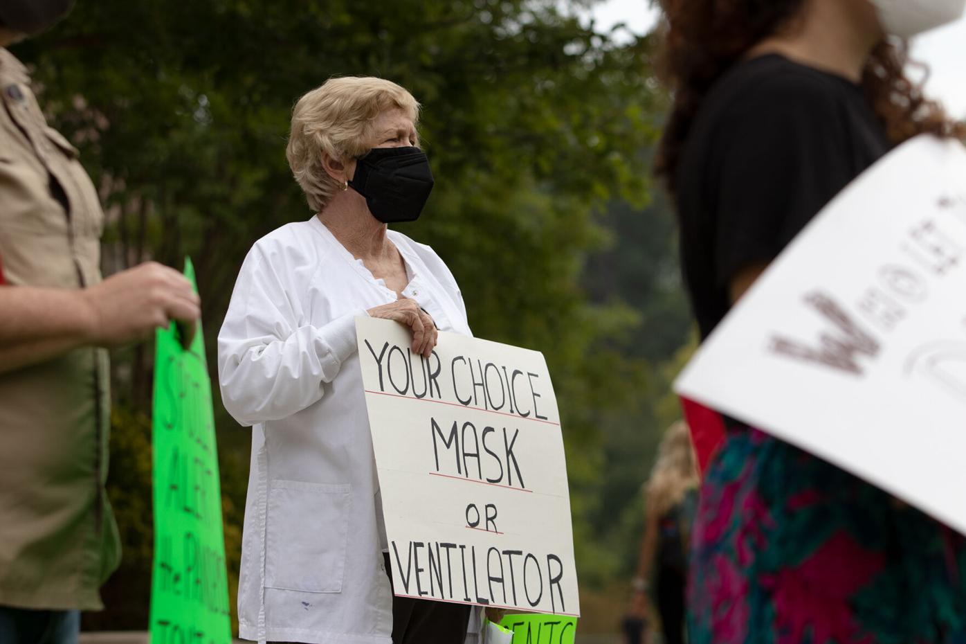 210915_JMW_9_15maskprotest_067.jpg