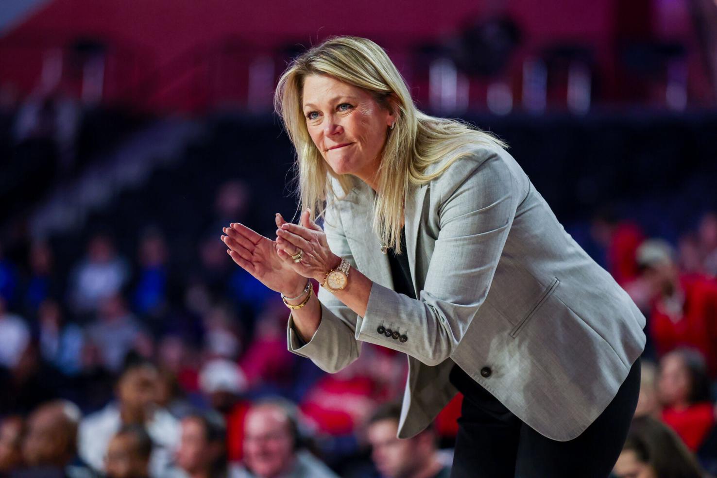 Georgia Bulldogs Basketball Coach