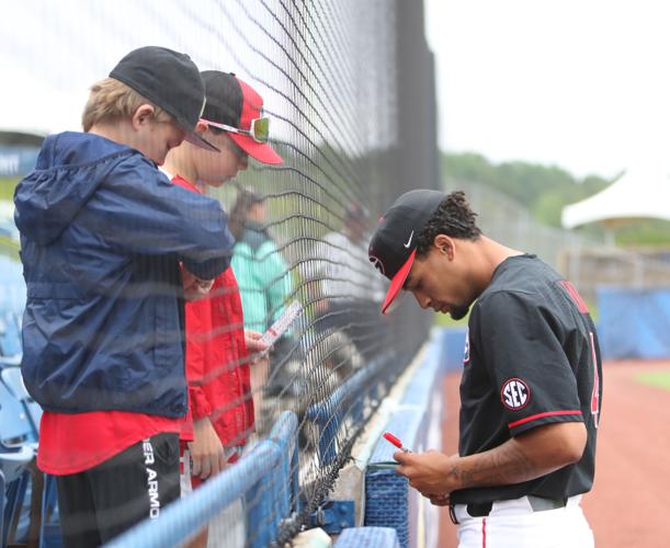 Baseball Shuts Out Georgia to Open SEC Tournament Play – University of  South Carolina Athletics