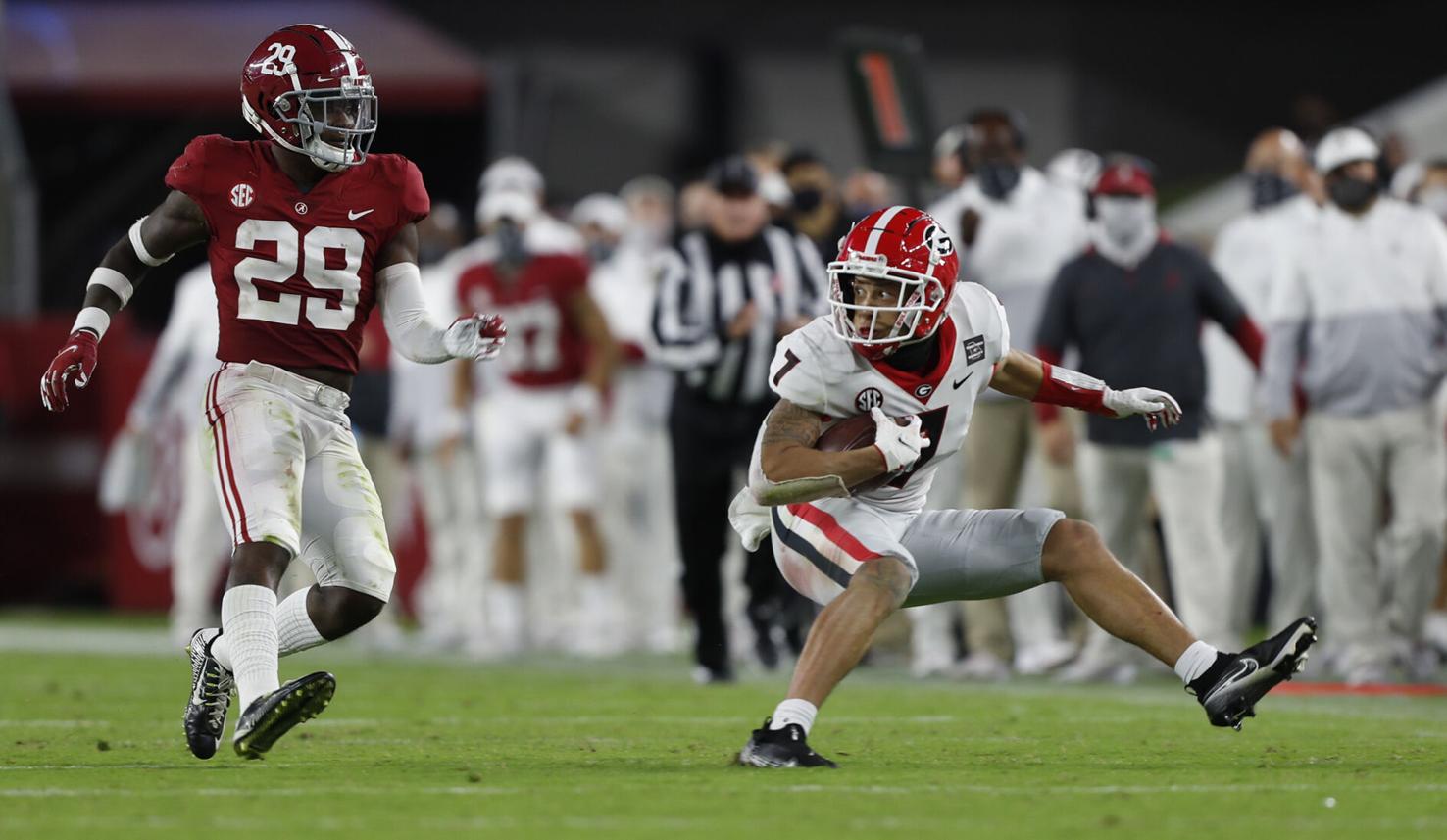 Reports receiver Jermaine Burton suffers knee injury during