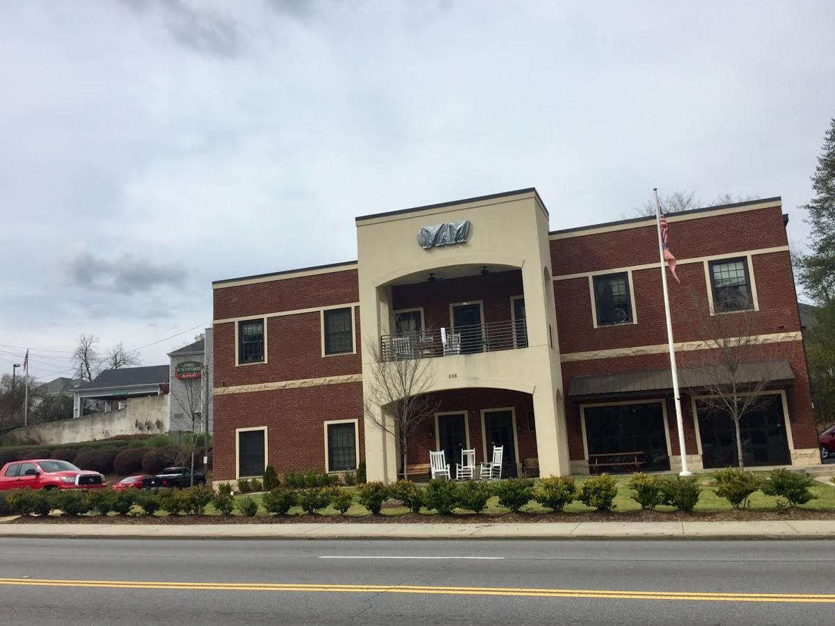 BREAKING: UGA Phi Kappa Tau fraternity suspended following hazing