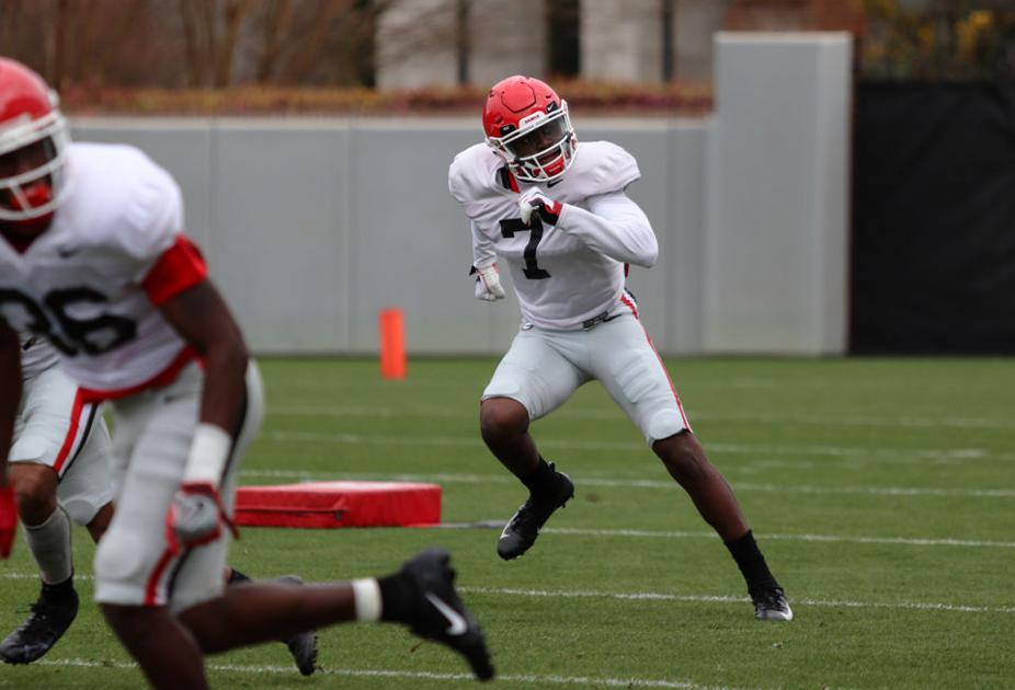 Practice Report Goal Line Defense Route Tree Work Sports Redandblack Com