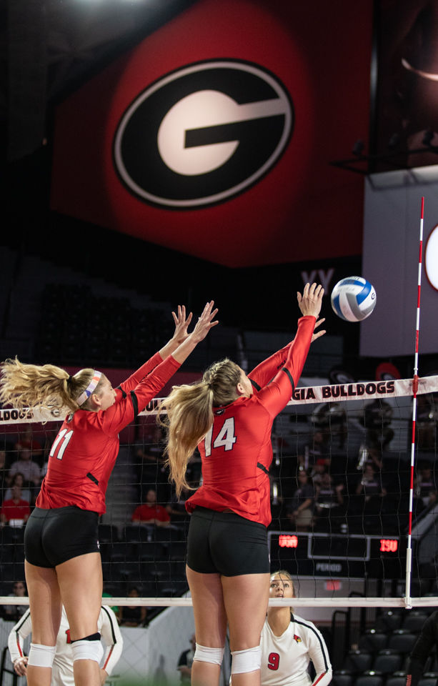 PHOTOS UGA volleyball sweeps invitational with win over Illinois State