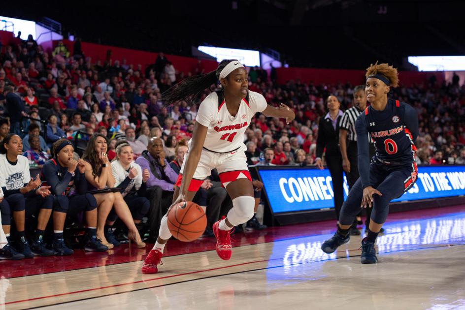Georgia Women S Basketball Team Prepares For Track Meet Against Arkansas Sports Redandblack Com