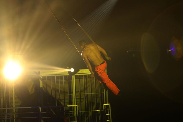 PHOTOS Cirque Alcatraz presented by Cirque Italia Multimedia