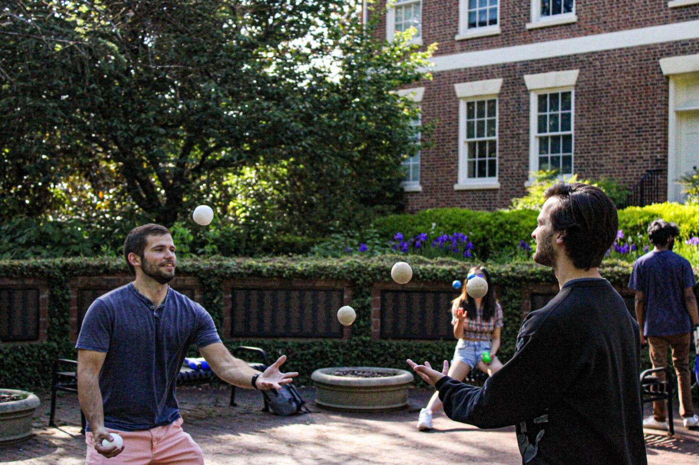 210426_MDV_juggling club 010.jpg