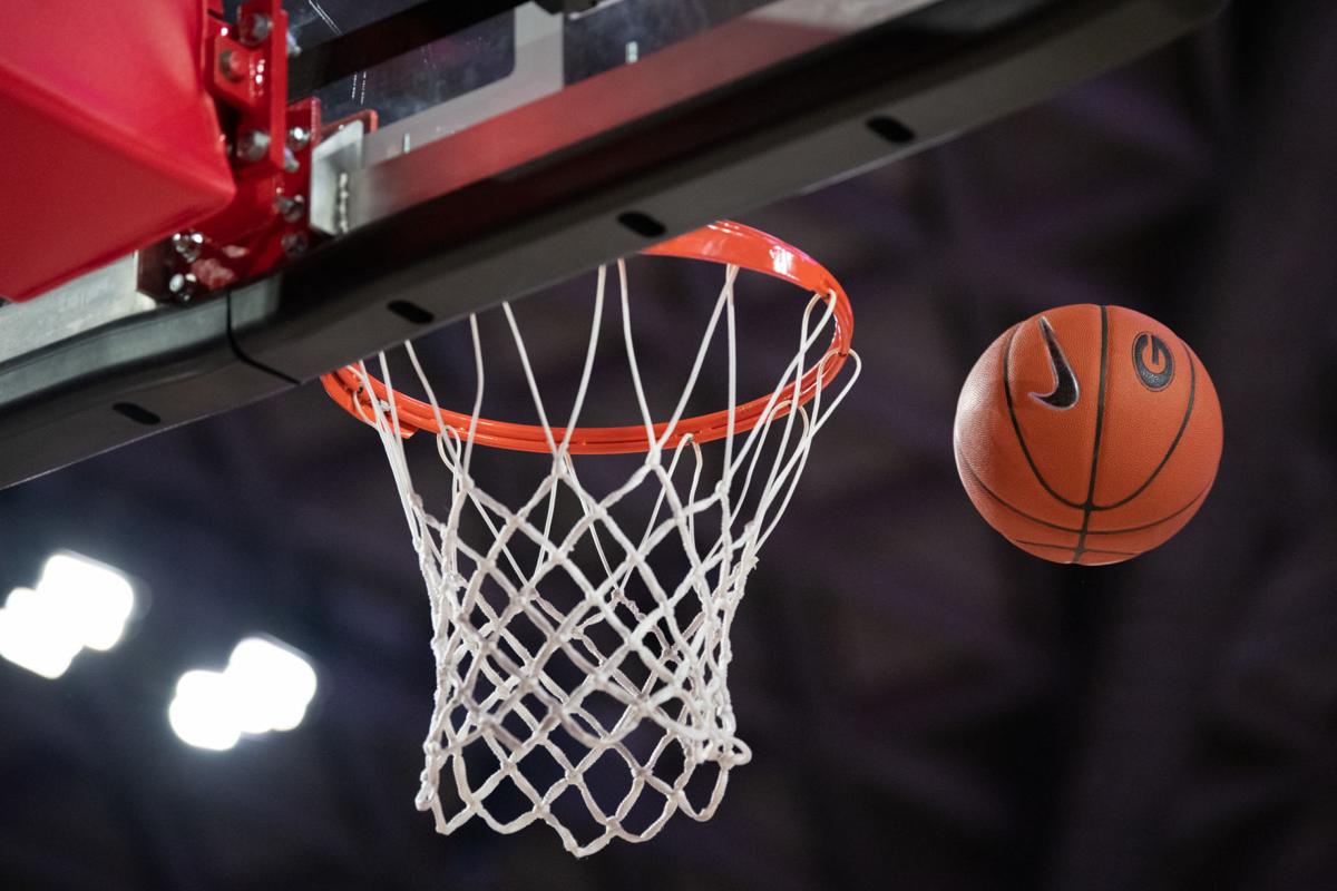 Q A Georgia Assistant Basketball Coach Steve Mcclain Discusses