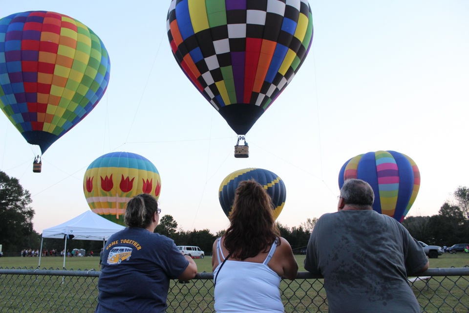 PHOTOS Athens Hot Air Balloon Festival draws in huge crowds