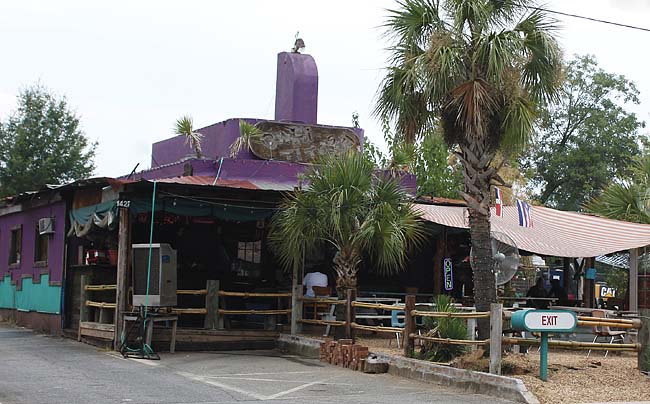 7 Athens Restaurants That Freshmen Must Try Food Drink Cali N O S Was Listed By Several Students As Where They Would Eat Their Last Meal In Athens