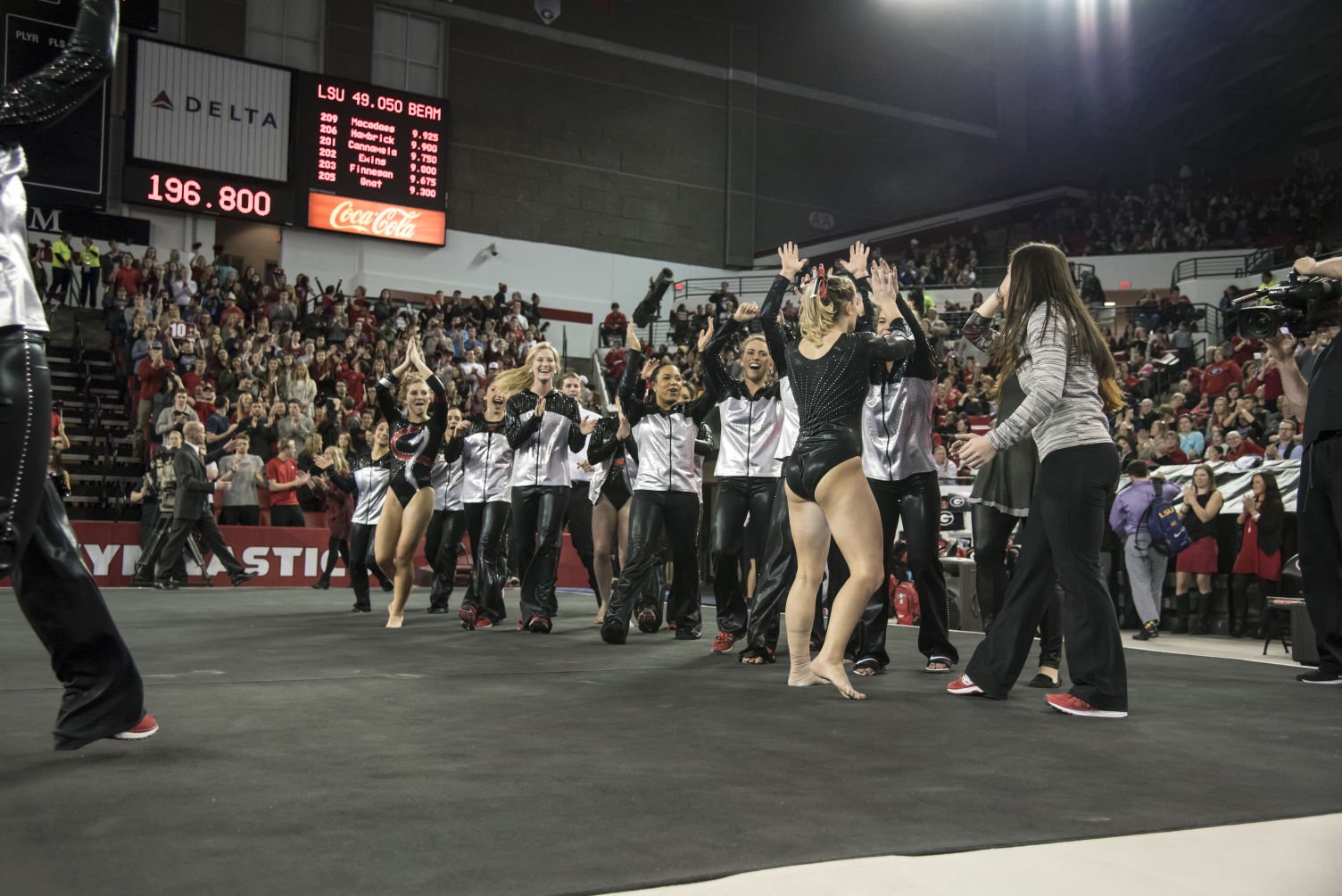 Photos: Women's Gymnastics Vs. LSU | Multimedia | Redandblack.com