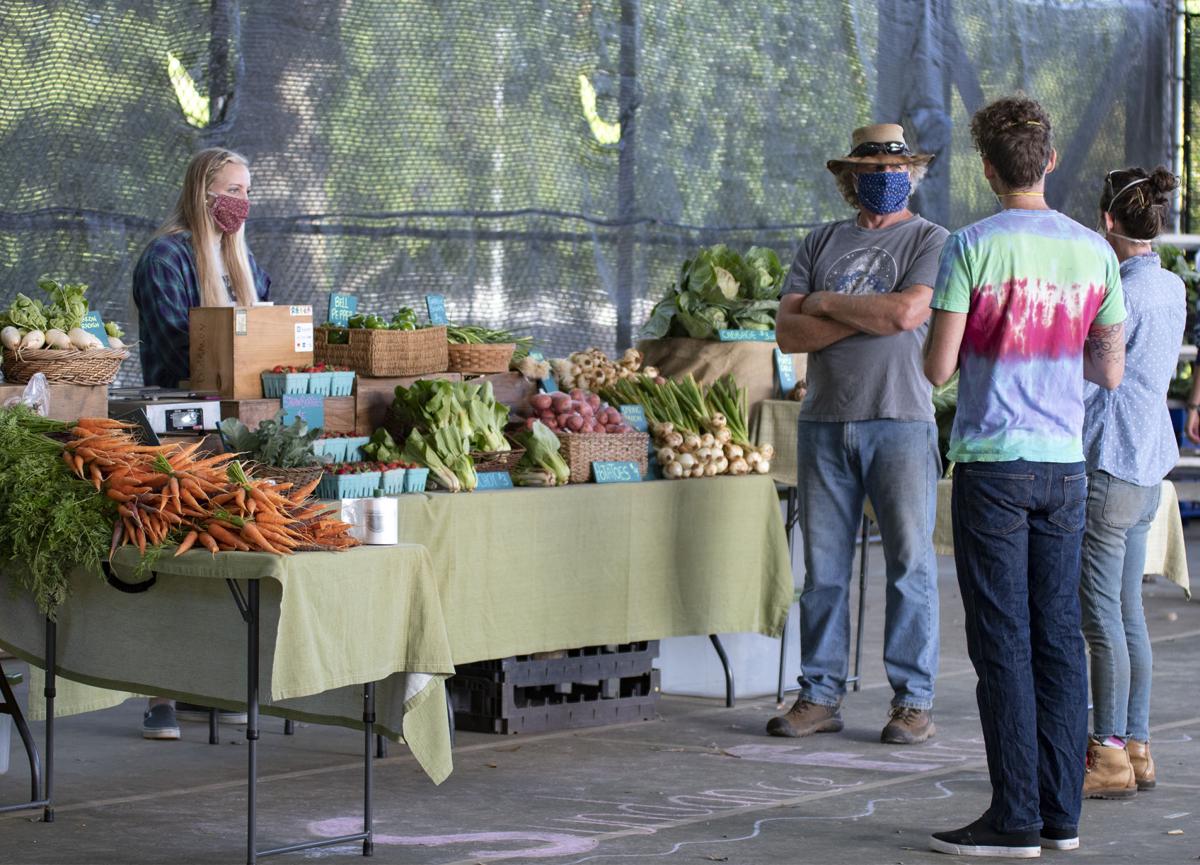 200516_ks_FarmersMarket_0008.jpg