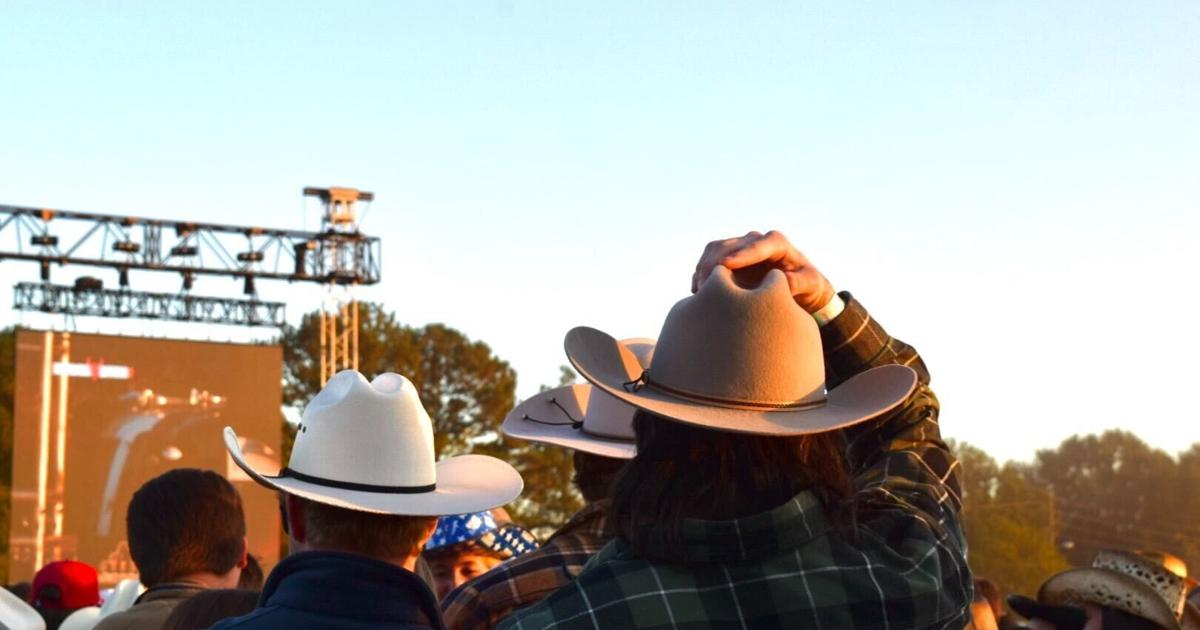 El primer rodeo anual de Georgia atrae multitudes a Athens | En-espanol ...