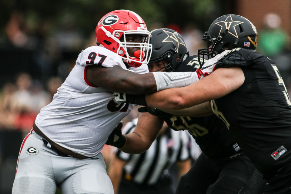 Georgia defense hopes to pick up pass rush against Gators, Football