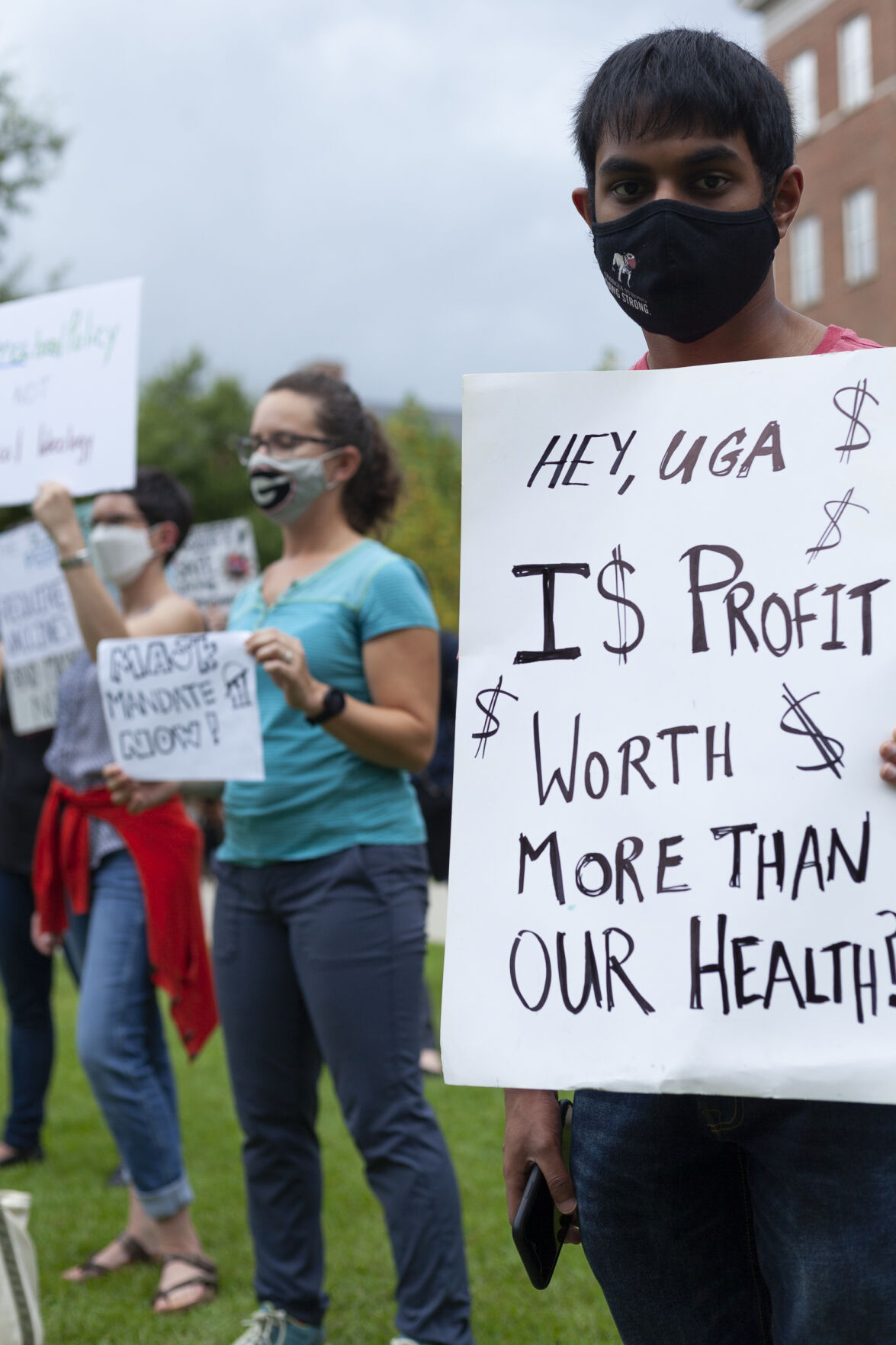 210917_SPF_UCWGAprotest-7.jpg